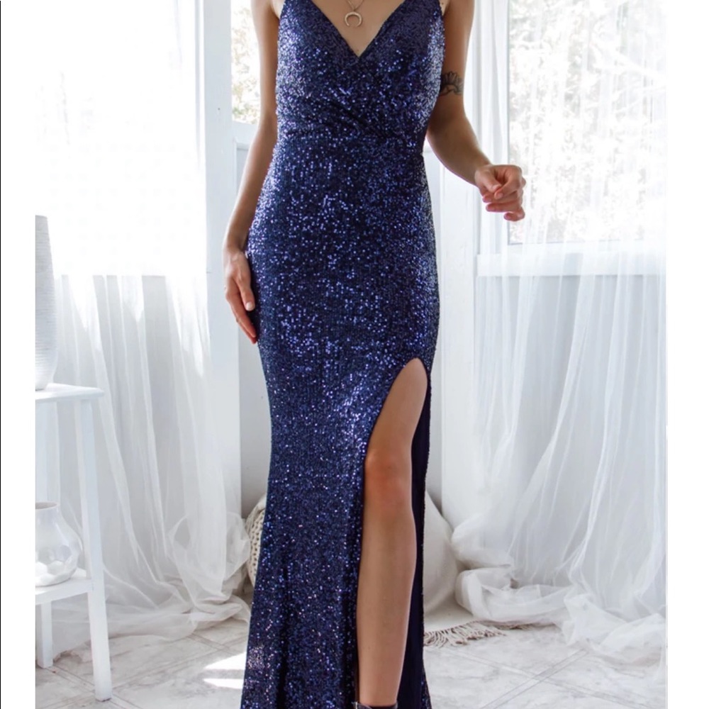 Prom/ formal dress in a size small (tag still attached)